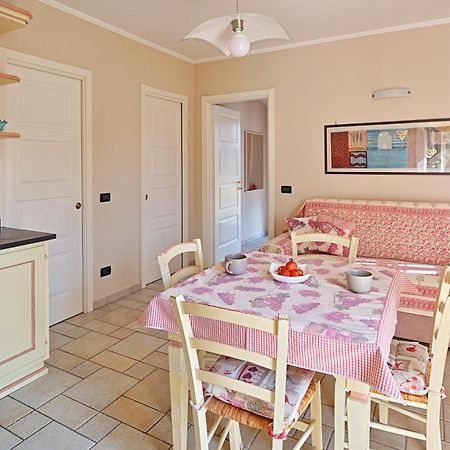 Casa Vacanze Nel Giardino Di Renzo Imperia Exterior foto